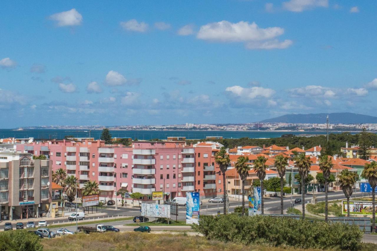 Beach Houses Costa da Caparica Exterior photo
